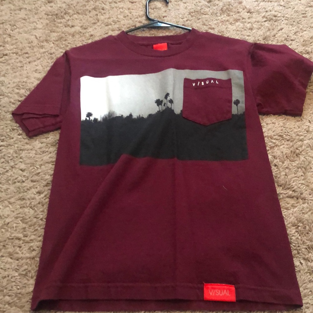 Graphic T